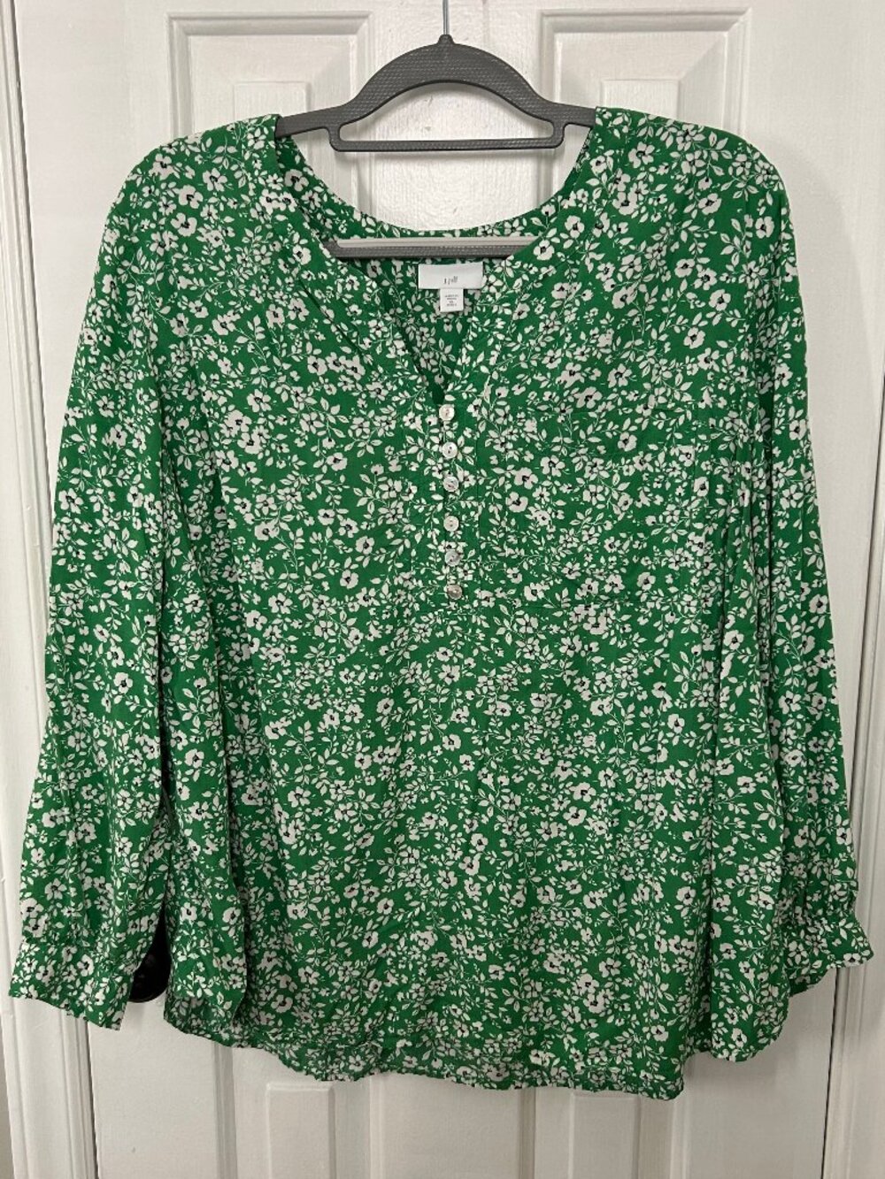 J Jill Size XL Petite Green Floral Blouse
